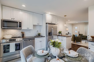 1608 Herrin Ave, Charlotte, NC 28205