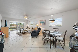 419 Us Highway 1 Unit 208, North Palm Beach, FL 33408