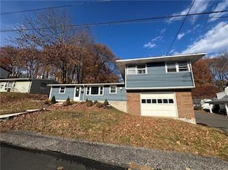 636 Snyder St Unit 2, Pottsville, PA 17901