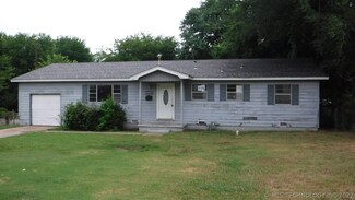 2833 E Tecumseh St, Tulsa, OK 74110