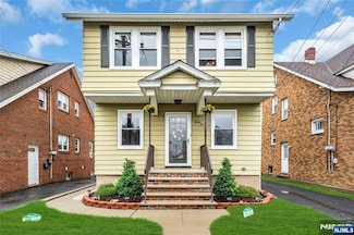 23 Stein Ave, Wallington, NJ 07057