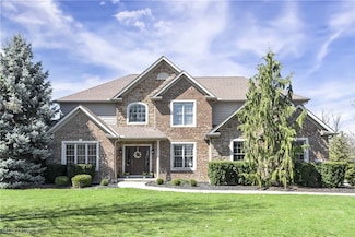32145 Ventanas Cir, Avon Lake, OH 44012