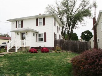 1885 Pine St SE, East Sparta, OH 44626