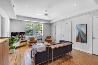 810 11th St Unit 102, Miami Beach, FL 33139