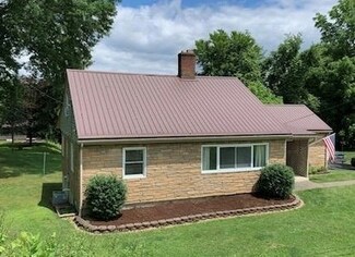 1510 Herrick St, New Castle, PA 16101
