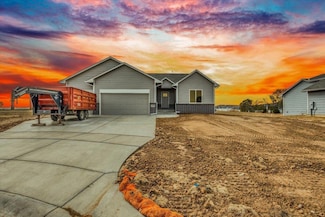 4355 N Rutgers Cir, Maize, KS 67101