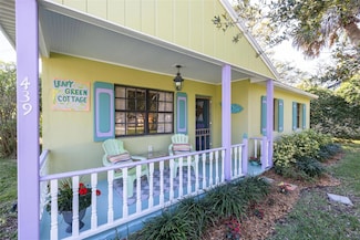 439 San Salvador Dr, Dunedin, FL 34698