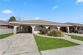317 E Saint Avide St, Chalmette, LA 70043