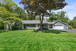 225 Union St, Mansfield, MA 02048