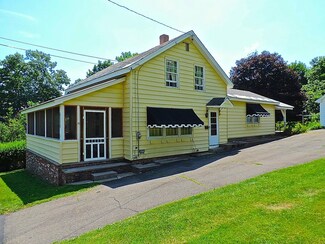 31 Green St, Buckland, MA 01370