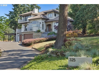 325 Rio Vista Dr, White Salmon, WA 98672