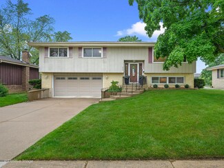 625 N Dupage Ave, Addison, IL 60101