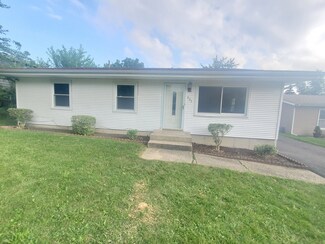 531 Konen Ave, Aurora, IL 60505