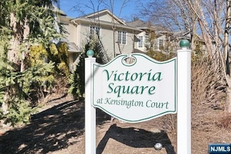 14 Kensington Ct, Tenafly, NJ 07670
