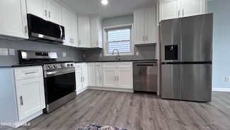 2 Kearney Ave, Seaside Heights, NJ 08751