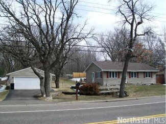 2510 Hazelwood St, Saint Paul, MN 55109