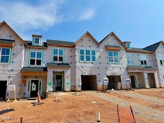 95 Ripple Way Unit 212, Clayton, NC 27520