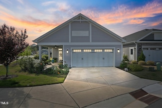 21 Davidson St, Clayton, NC 27527