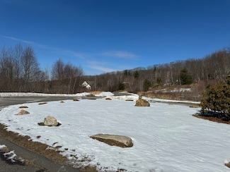 225-72 Spring Hill Rd, Belchertown, MA 01007