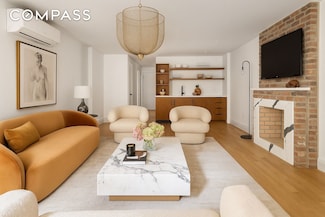122 W 132nd St, New York, NY 10027