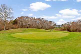 92 Cliffside Dr Unit hole 2, Plymouth, MA 02360