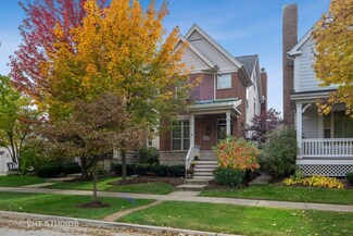 2206 Goldenrod Ln, Glenview, IL 60026