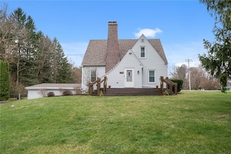 224 Meridian Rd, Butler, PA 16001