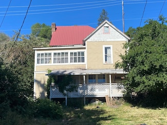 444 Riverside Dr, Klamath Falls, OR 97601
