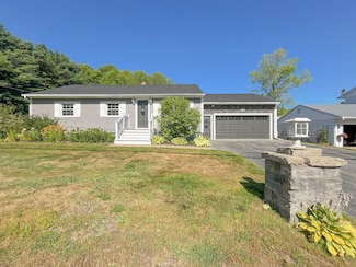150 Pond Rd, Lewiston, ME 04240