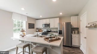 23 Fawcett Blvd, Barnegat, NJ 08005