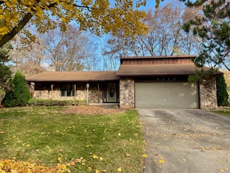 3112 Birdie Ct, Green Bay, WI 54313