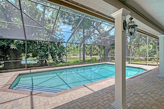 4917 Leatha Ln, Sarasota, FL 34232