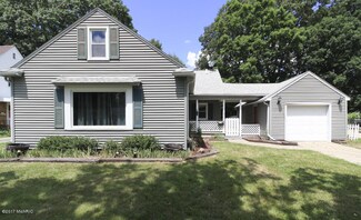 1707 Glendale Blvd, Kalamazoo, MI 49004