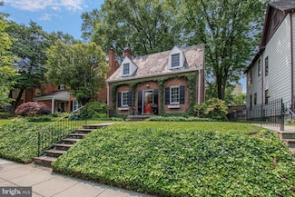 4212 Ingomar St NW, Washington, DC 20015