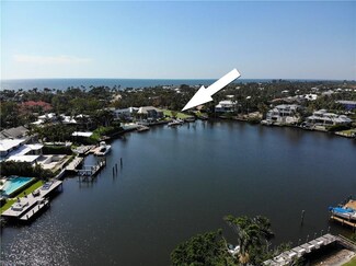1875 E Gordon Dr, Naples, FL 34102