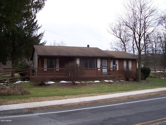 786 Long Run Rd, Mill Hall, PA 17751
