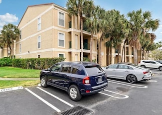 733 Riverside Dr Unit 1217, Coral Springs, FL 33071