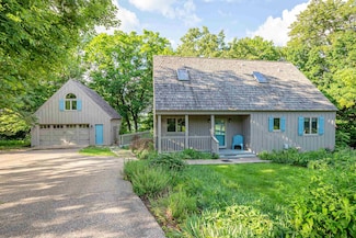 31 Stony Point, Galena, IL 61036