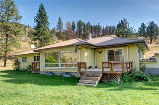 479 Columbia River Rd, Omak, WA 98841