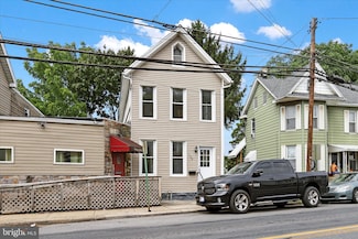 109 N Franklin St, Chambersburg, PA 17201