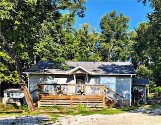 10845 SW Campbell Rd, Fayetteville, AR 72701