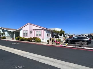 9850 Garfield Ave Unit 8, Huntington Beach, CA 92646