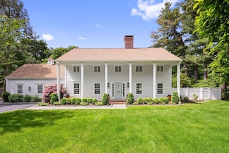 19 Old Hill Rd, Westport, CT 06880