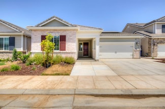4171 Mitchell Ave, Clovis, CA 93619