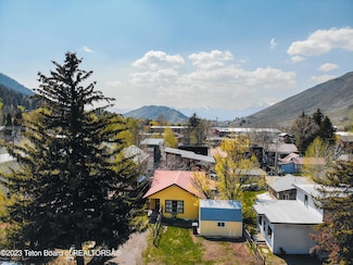 645 S Glenwood St, Jackson, WY 83001