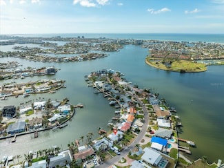 8032 Causeway Blvd S, Saint Petersburg, FL 33707