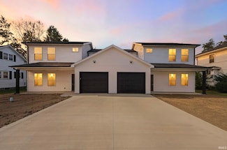 3710 Wayne Trace, Fort Wayne, IN 46806