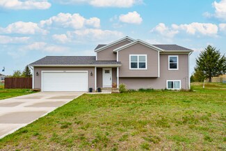 3267 Signal Point Dr, Allegan, MI 49010