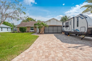 1833 SE Bowie St, Port Saint Lucie, FL 34952