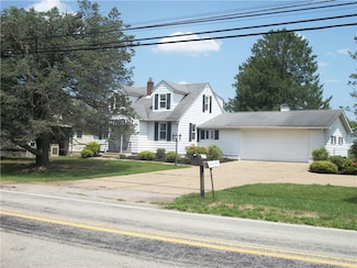 102 Nemacolin Rd, Carmichaels, PA 15320